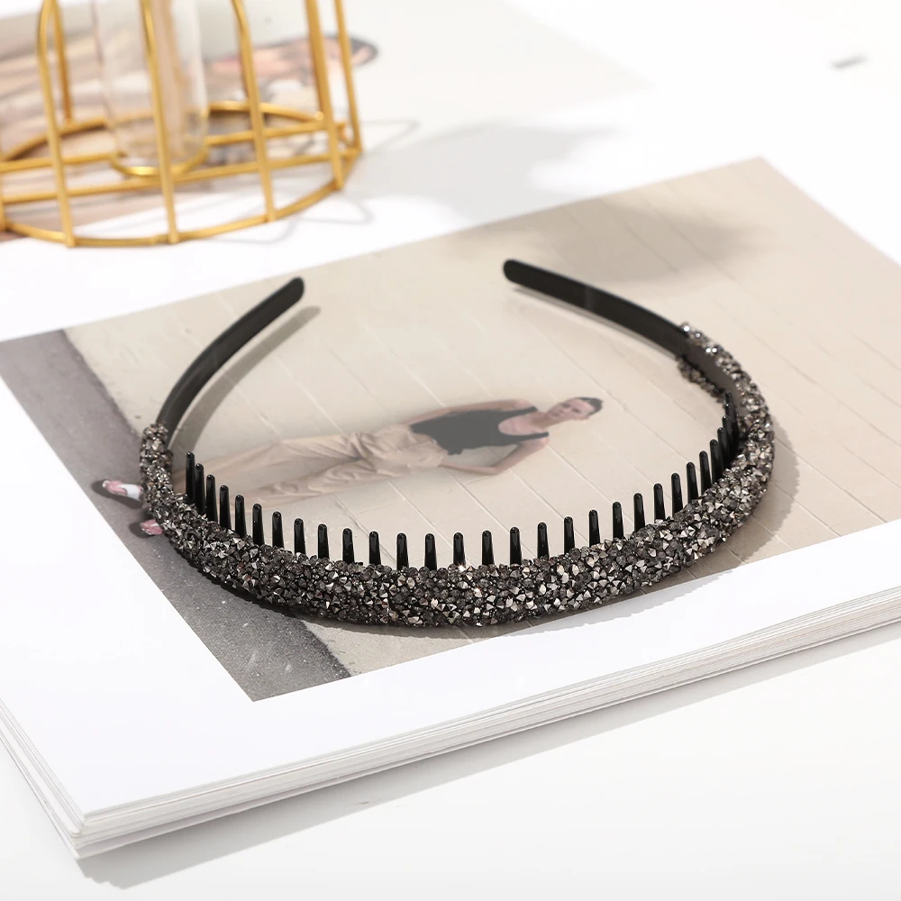 Rutschfeste Strass-Haarreifen für Damen, gezahnte elastische Stirnbänder für Damen, glänzende Luxus-Haarreifen, Lünettenzubehör