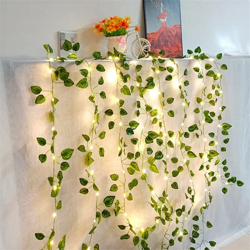 10M Green Leaf String Lights Powered By Artificial Batteries, Christmas Tree Wreath Lights Used for Courtyard Home Decoration