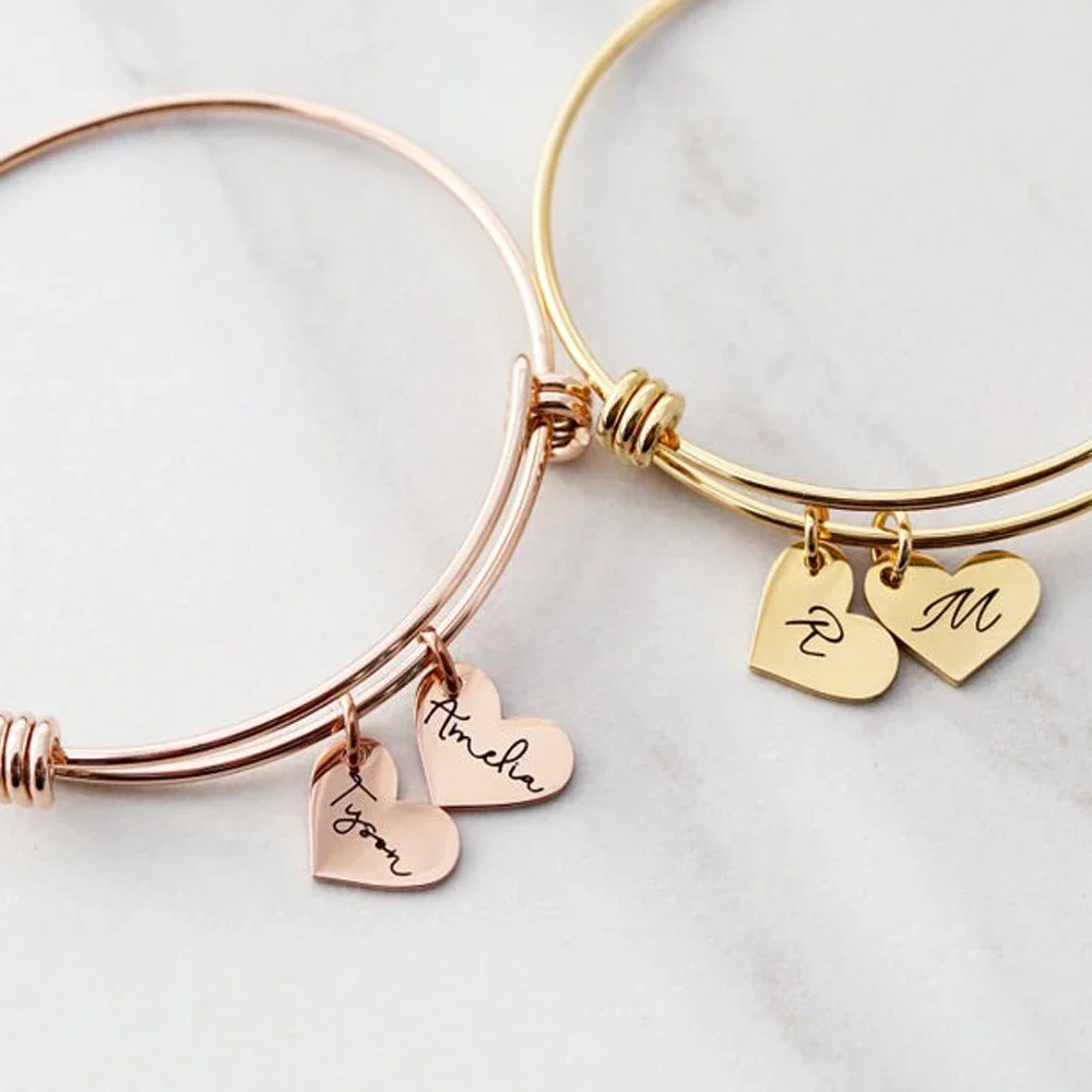 女性のためのパーソナライズされたカスタム彫刻 1-4 名前ラウンドペンダントステンレス鋼友情ブレスレットジュエリー Pulsera Mujer