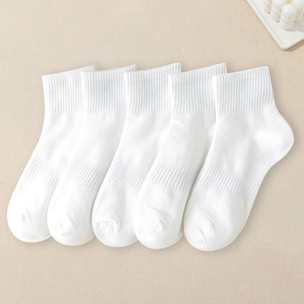 5 pares de calcetines de Color sólido para hombre, calcetines cortos informales de verano Unisex versátiles a la moda, calcetines de longitud media para parejas de otoño e invierno