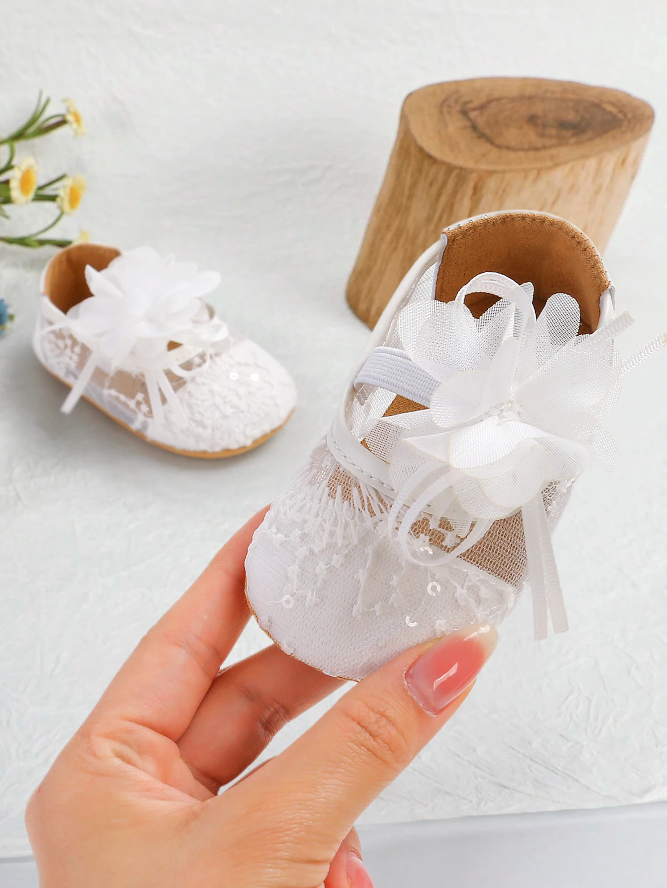 Schuhe für Neugeborene, Baby-Mädchen-Schuhe, rutschfeste Schmetterlingsblume, klassische Prinzessinnen-Rock-Schuhe, erste Wanderschuhe für Kinder