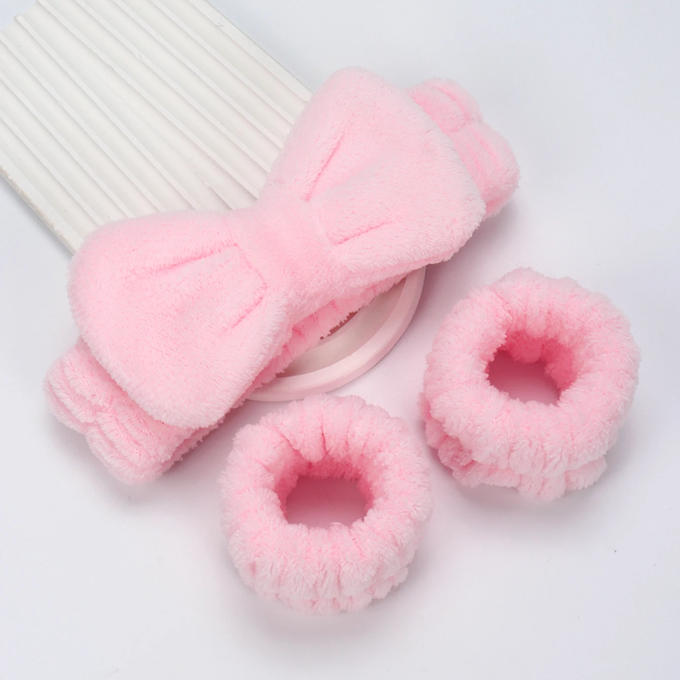 3 Muñequera de Spa para lavarse la cara Toalla de maquillaje de microfibra Bandas para el cabello Banda de lavado Scrunchies Banda absorbente para el sudor para la muñeca