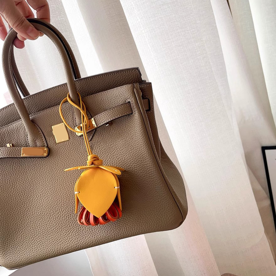 Flower Shaped bag charm colorful women's flower bag pendant high-end Keychain Hand Rope Gift Home Decoration