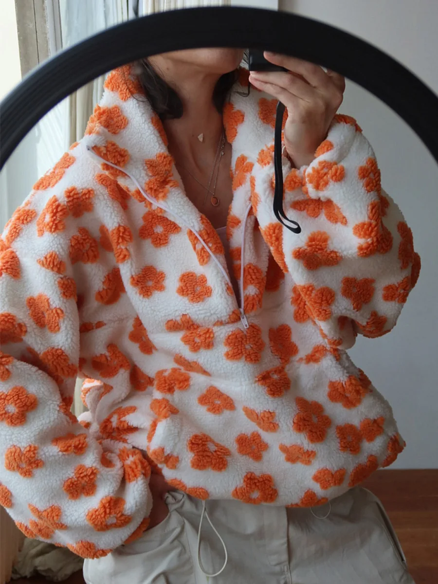 Bluzy damskie Wolfeel na jesień i zimę, z sherpy, w kwiatowe wzory, z kapturem, zapinane na pół-zamek, o luźnym kroju, ciepłe i stylowe.
