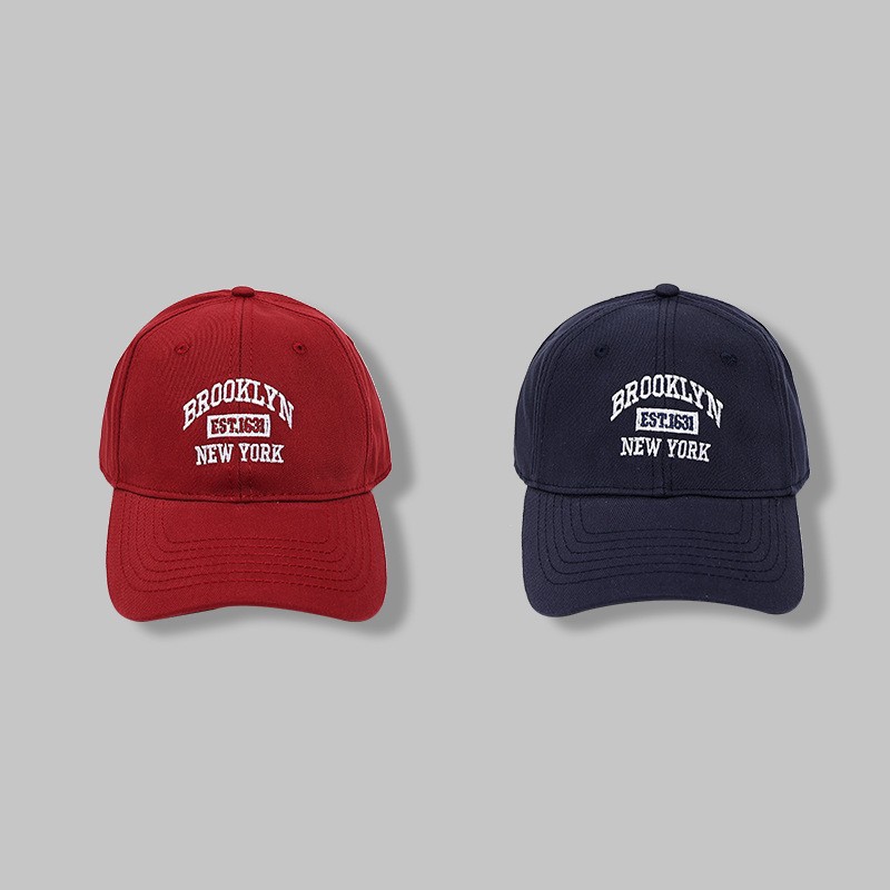 Boné de beisebol bordado com letras elegantes e versáteis para mulheres na primavera e no verão Boné de bico de pato ajustável estilo coreano