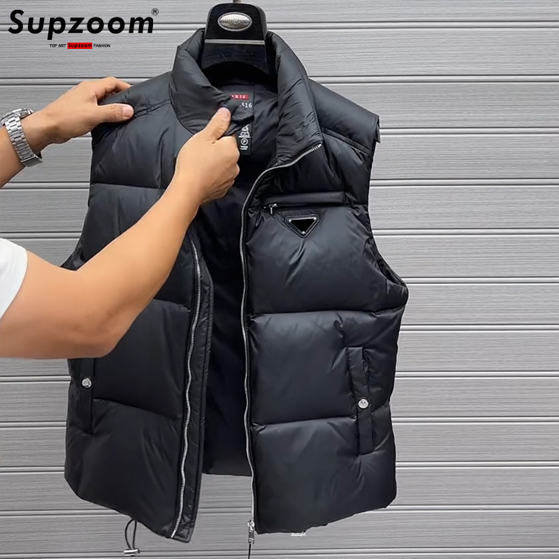 Supzoom 2025 moda superior nova chegada gola outono e inverno para homens e mulheres quente engrossado para baixo colete