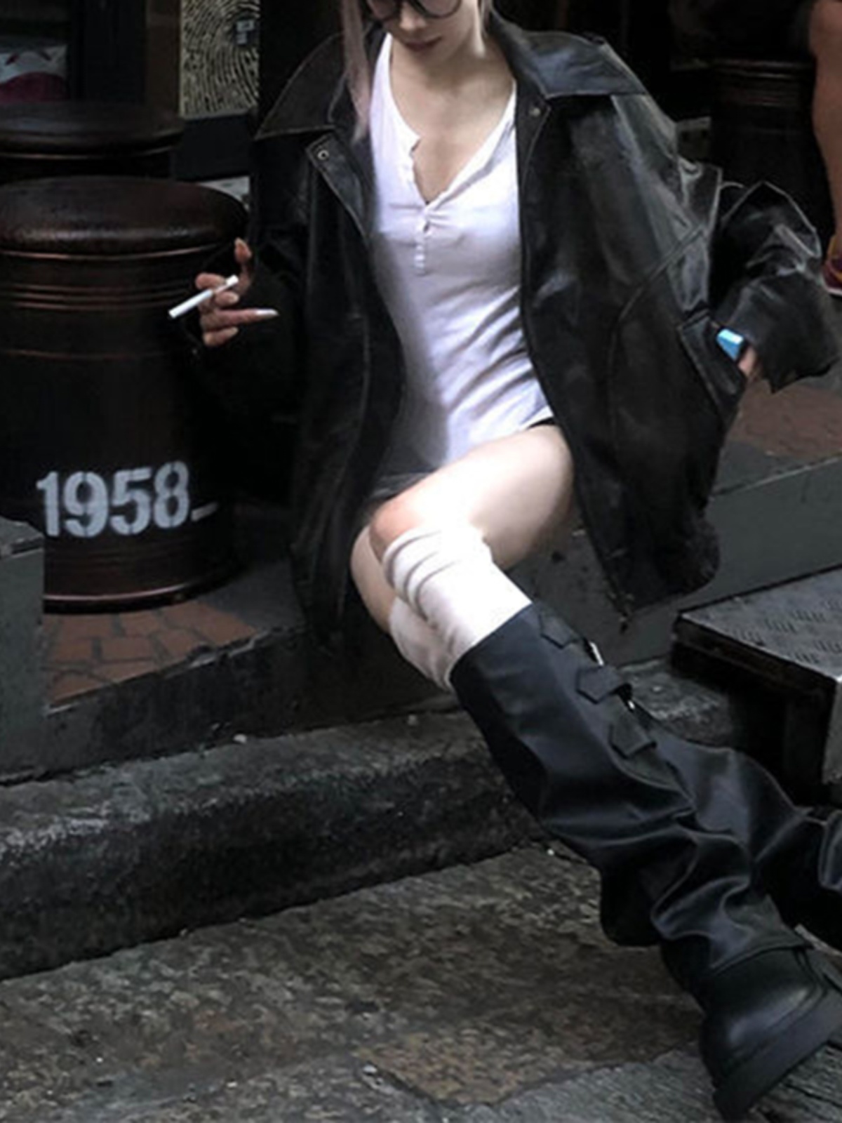 Retro American Leather Jacket Women's Loose Design Sense Motorcycle Clothes Autumn Winter Lazy Sle Pleated Design Short Coat