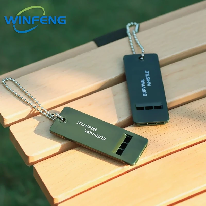 アウトドアサバイバルホイッスル,緊急信号救助,キャンプ,ハイキング,登山,EDC,スポーツレフリー用のキーホルダー