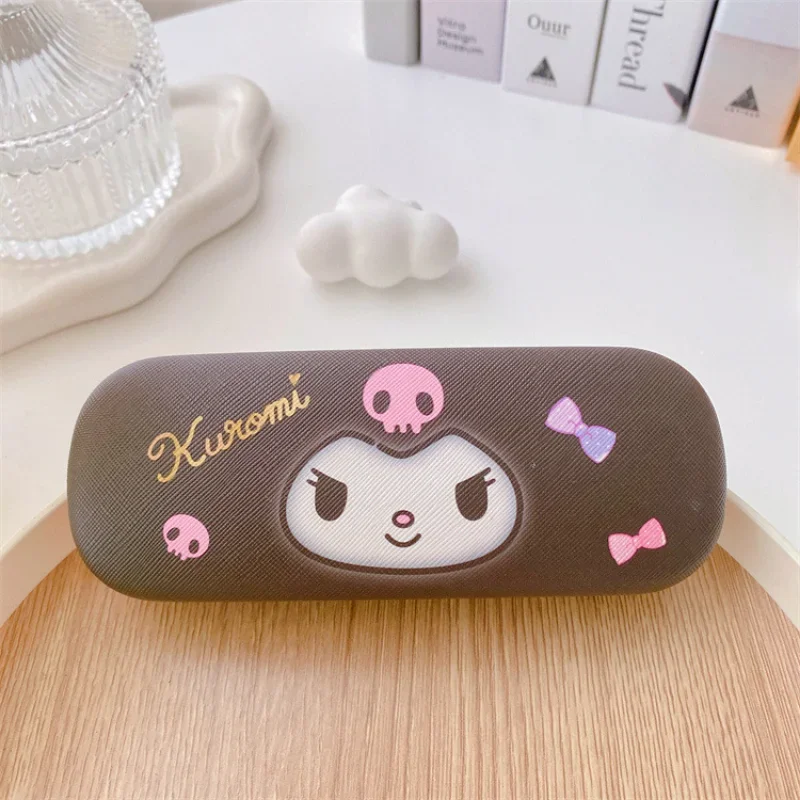 Santio กล่องเก็บแว่นตา Hello Kitty, กล่องใส่แว่นกันแดดเปลือกแข็งแบบพกพาสำหรับผู้หญิงอนิเมะแว่นตากันแรงดันอุปกรณ์ตัวยึด