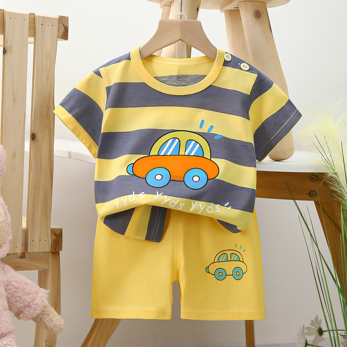 Pantaloncini t-shirt estivi per cartoni animati Set per bambini t-shirt in cotone pantaloni per il tempo libero ragazzi e ragazze vestiti per bambini Casual 2 pezzi