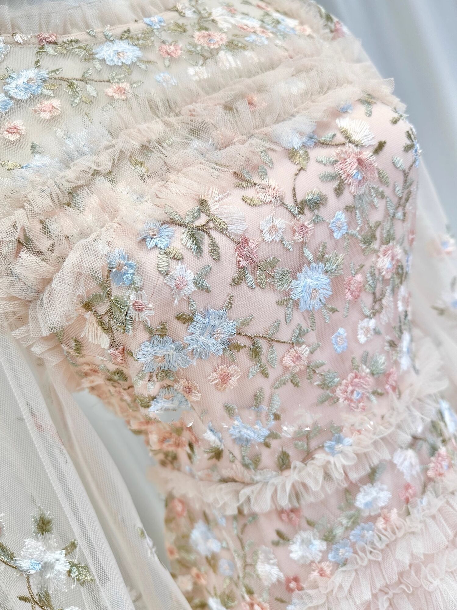 Sommer Herbst Mode Blume Stickerei Spitze Prom Abendkleid Frauen Langarm Schichten Holz Ohr Rand Midi Kuchen Kleider Party