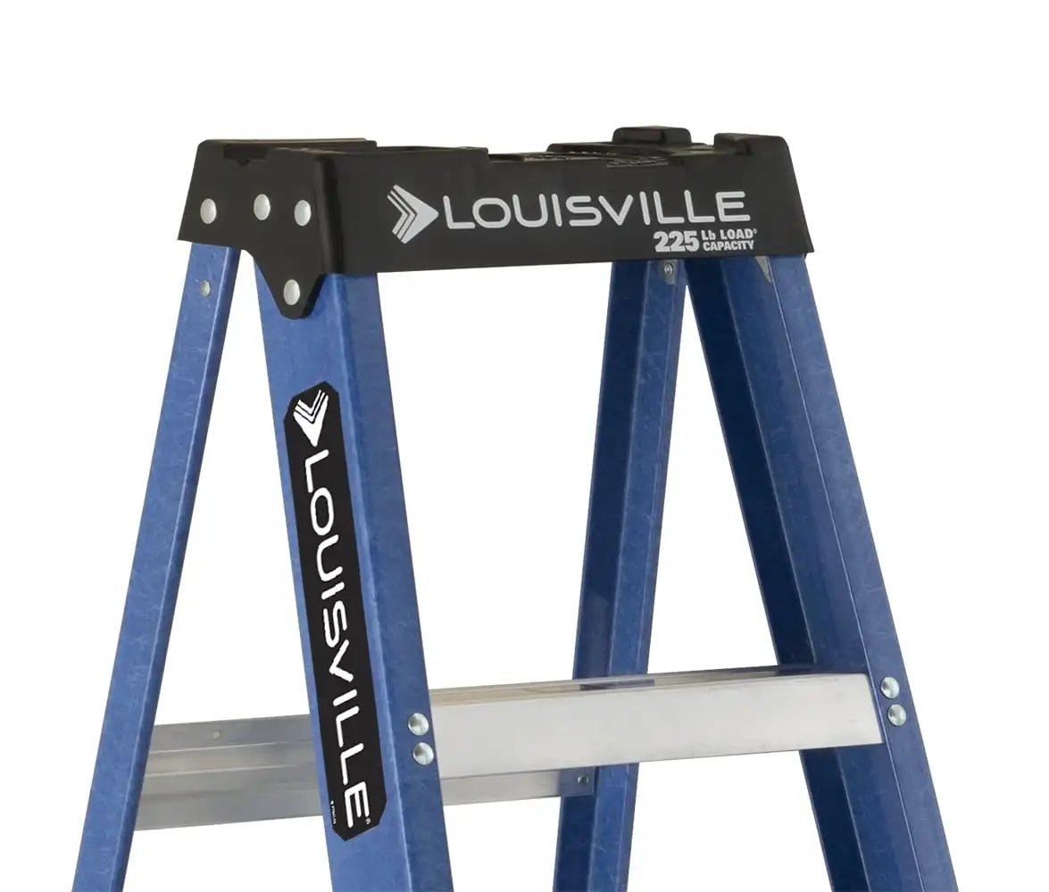 Fiberglass Step Reach 225 Lb Load Capacity Safe and Stable Non Conductive When Clean and Dry Reliable Spreader Bracing