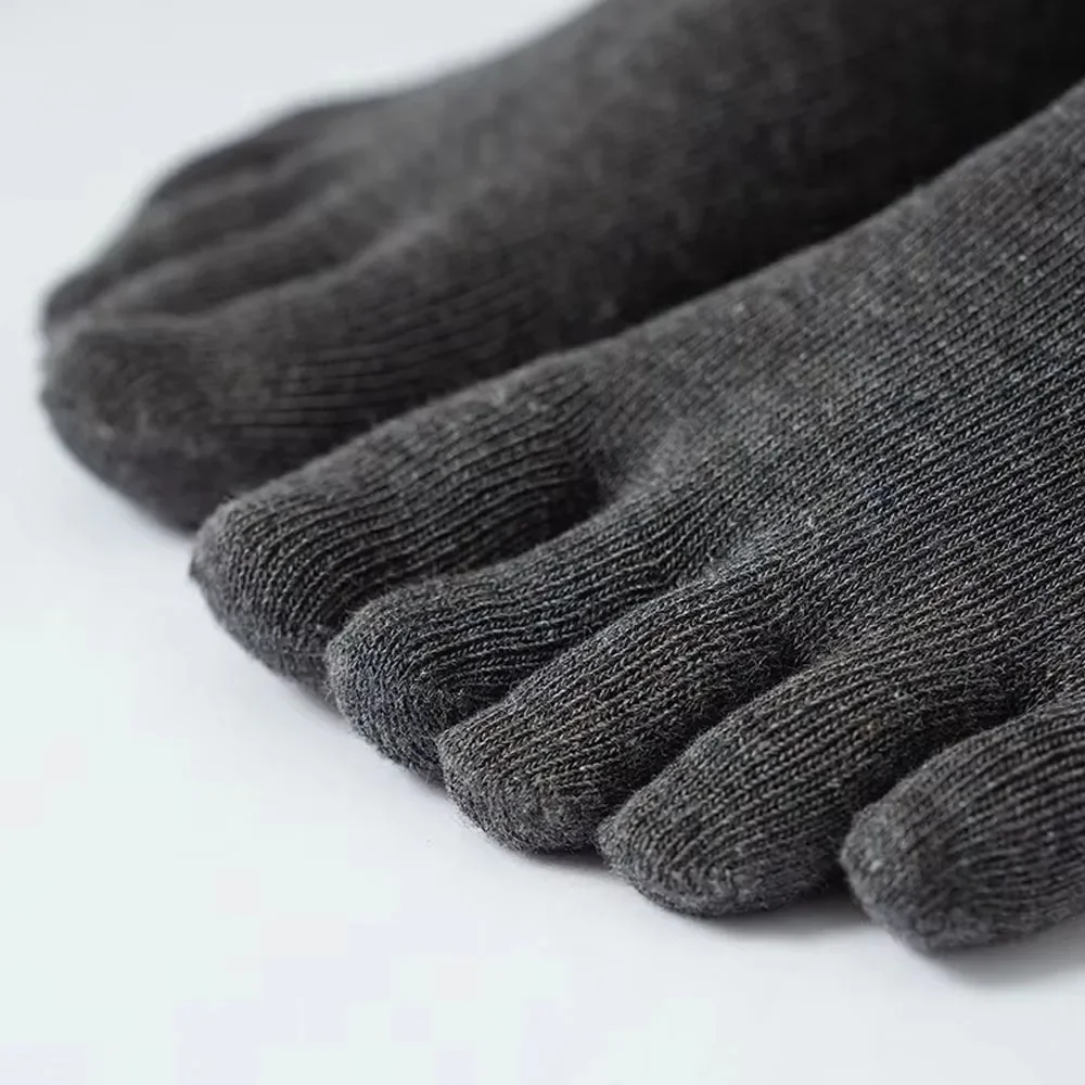 5Pairs Toe Socks Crew Socks Mężczyźni i kobiety Pięć palców Skarpety Oddychające bawełniane skarpety Sportowe bieganie Jednolity kolor jako prezent urodzinowy