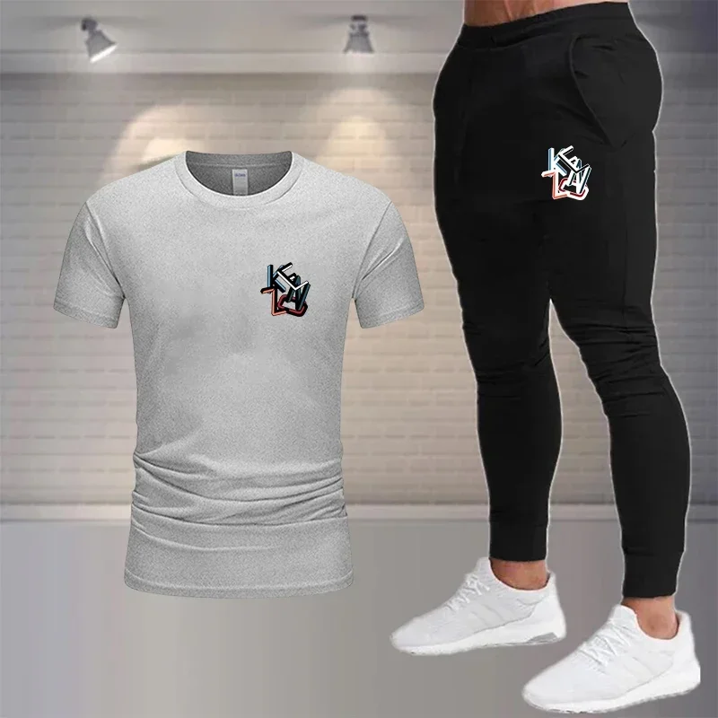 2024สูทแฟชั่นกีฬาของผู้ชายสำหรับฤดูร้อนใหม่เสื้อยืด100% ผ้าฝ้ายกางเกงขาสั้นชุด2ชิ้นกีฬาลำลองสำหรับผู้ชาย