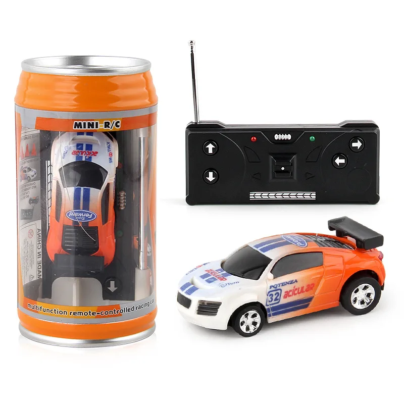 Mini Can Mini กระป๋อง RC รถแบตเตอรี่ดําเนินการพลาสติกรีโมทคอนโทรลรถแข่ง Roadblocks Micro Racing Car สําหรับเด็ก