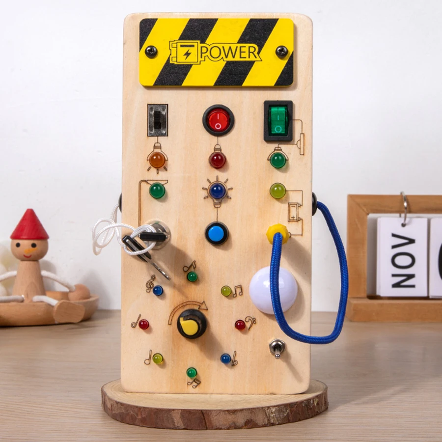 Montessori Busy Board Giocattoli sensoriali in legno con interruttore della luce a LED Scheda di controllo Attività di viaggio Giochi per bambini per 2-4 anni