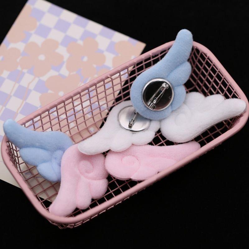 1 paio di piccole ali d'angelo spilla stile giapponese vestiti dolci decorazione Y2K peluche ala d'angelo soffice spilla decorazione borsa