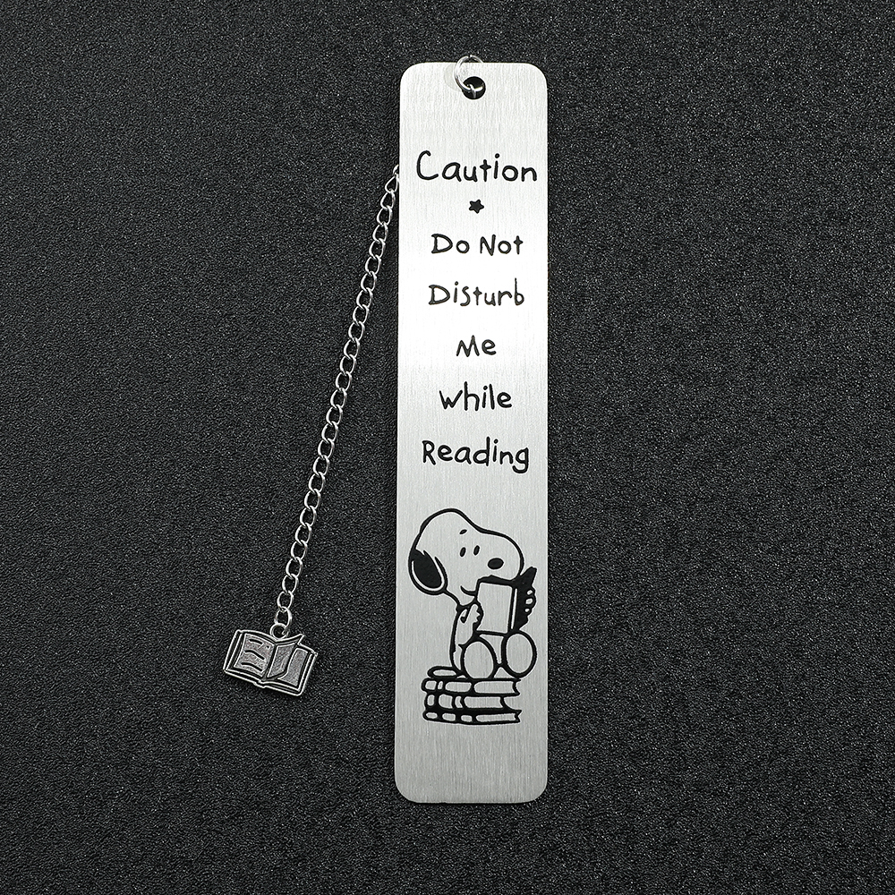 A Snoopy Multipurpose Dog Bookmark, Stainless Steel Material with Chain - The Perfect Gift for Snoopy and Bookworm