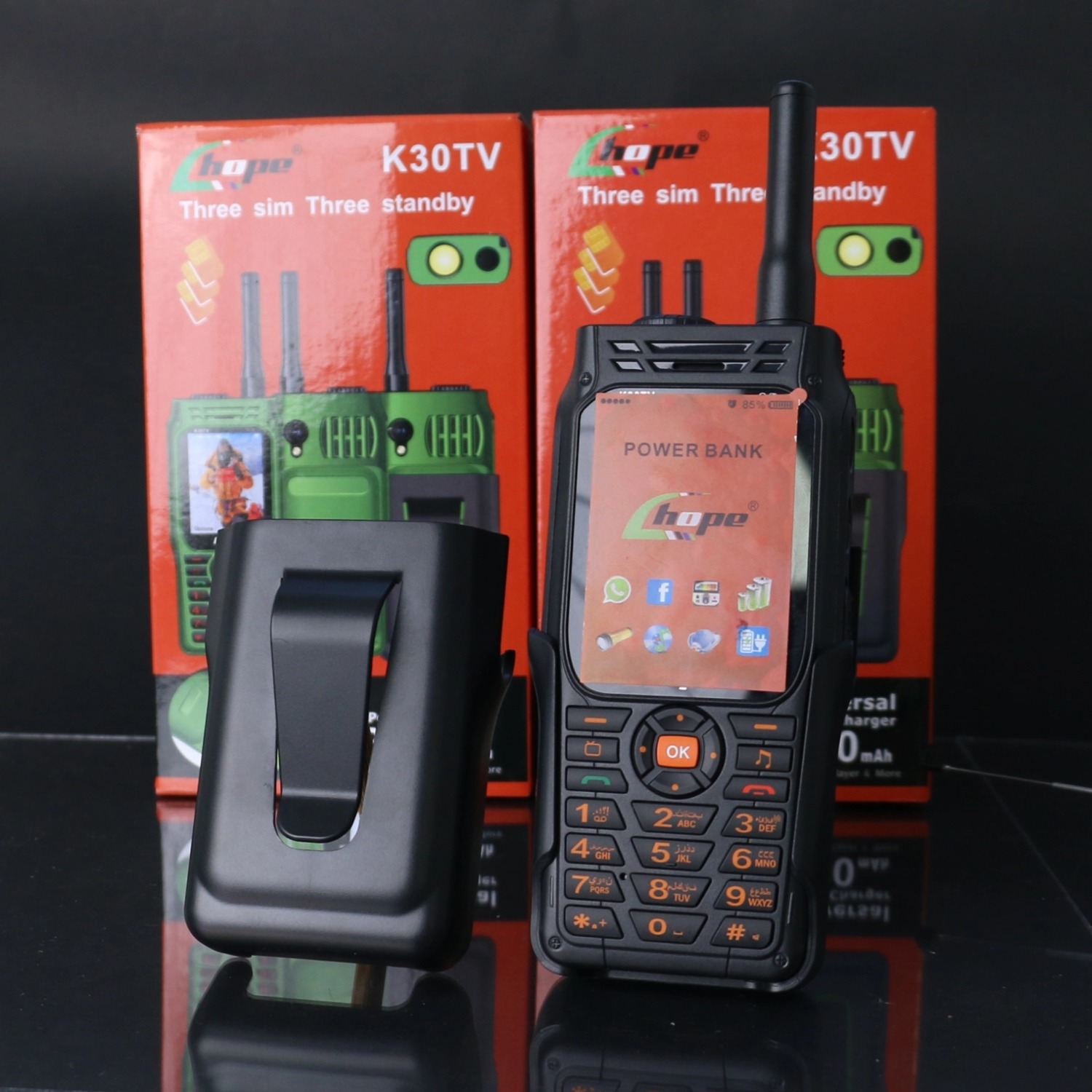 Teléfono exterior desbloqueado a prueba de golpes con antena, señal fuerte, llamada de emergencia, voz mágica, FM, batería grande, duradero, analógico, para caza y TV