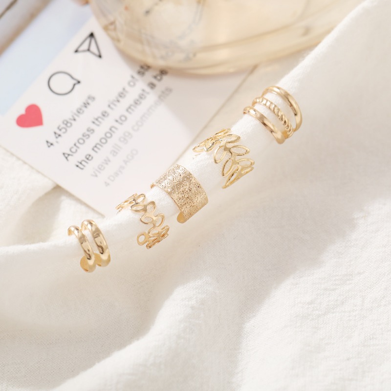 5 Stück silberfarbene Blätter-Clip-Ohrringe für Damen und Herren, kreative einfache C-Ohrmanschette, nicht durchdringendes Ohrclip-Set, Trend-Schmuck, Geschenk