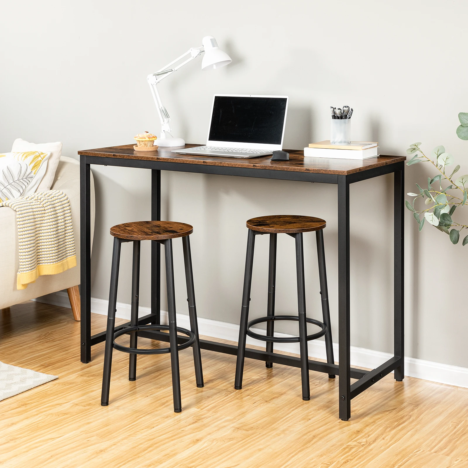 Hoebro-taburetes altos de madera con patas de Metal para Bar, asiento con reposapiés para mostrador de cocina, accesorios nórdicos para Pub, 2 piezas