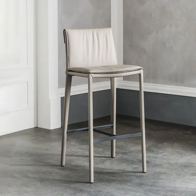 Stylish Lounge Bar Stool Minimalistic High Quality Leather Modern Nordic Chair Modern Designer Barkrukken Home Furniture