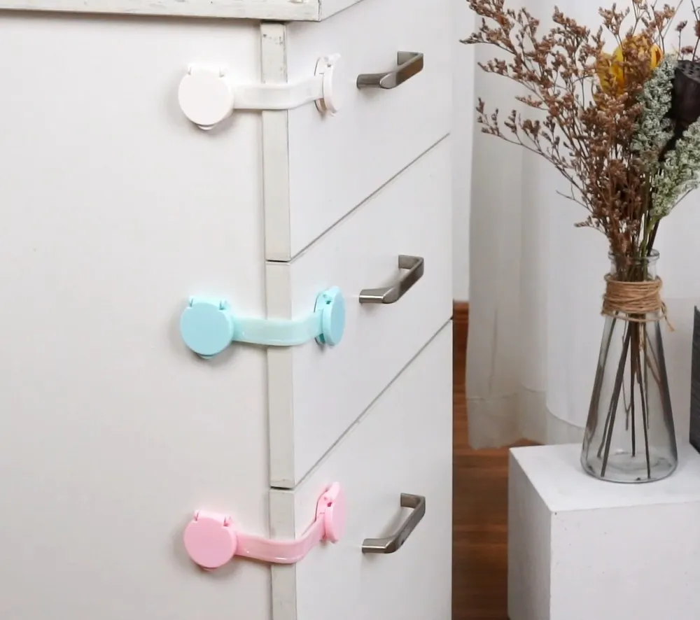 5 ชิ้นเด็กความปลอดภัยป้องกันล็อคป้องกันเด็กลิ้นชักบ้าน Anti - เปิดตู้เด็กประตูตู้เย็นความปลอดภัยล็อคหัวเข็มขัด