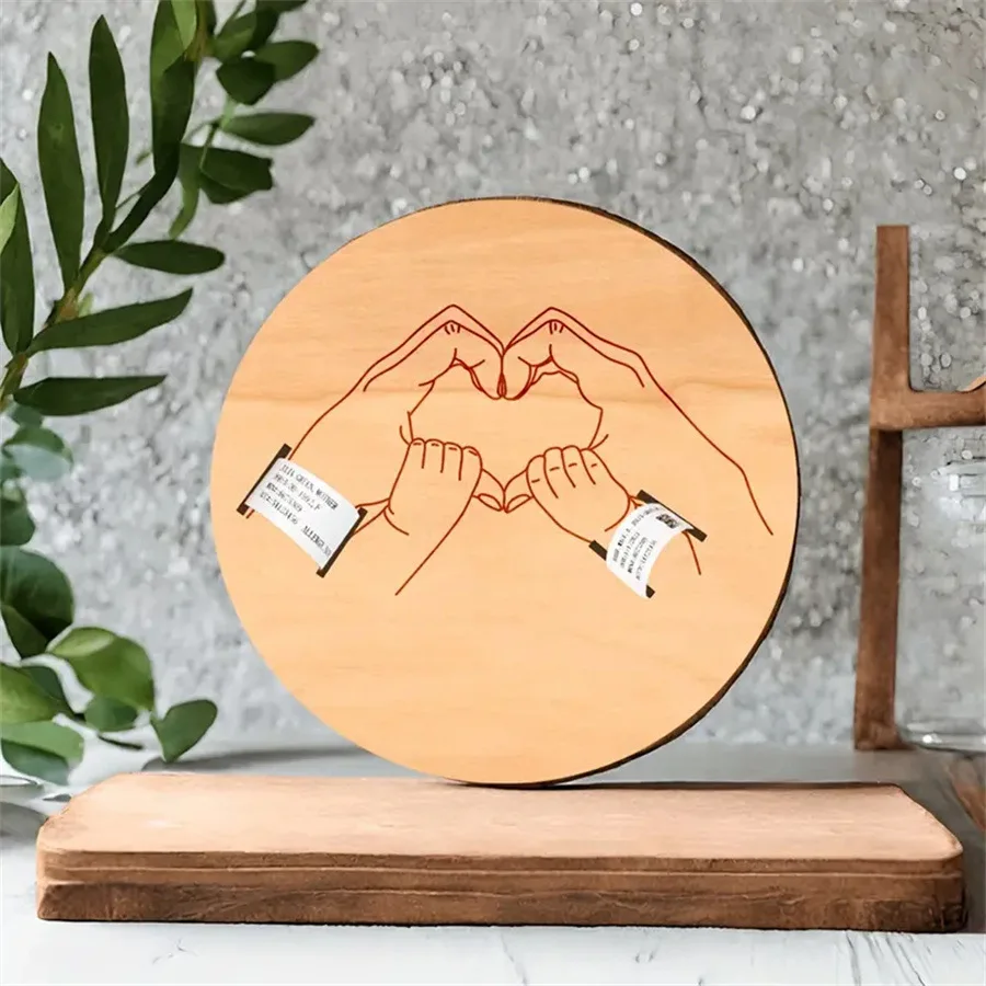 Suporte de lembrança gravado para recém-nascidos, acessórios fotográficos, nome personalizado, presente para bebê, presente do dia memorial ﻿