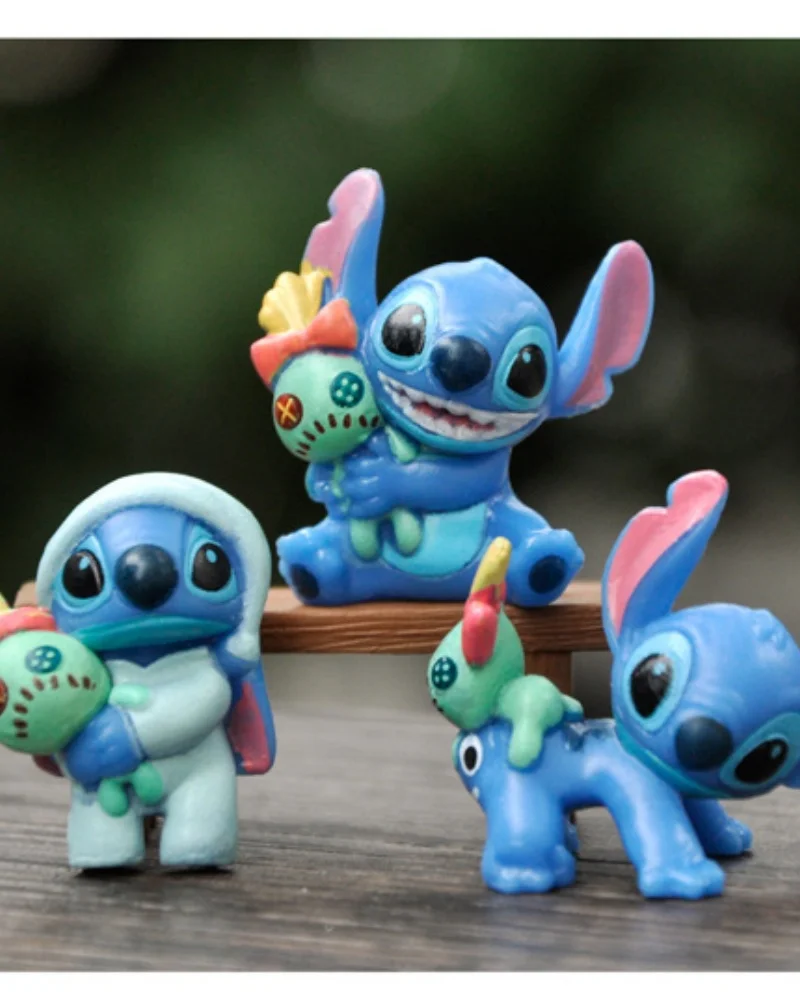 Miniso 6 ชิ้น Lilo & Stitch การ์ตูนน่ารักรูปคอลเลกชันอะนิเมะเดสก์ท็อปเครื่องประดับเค้กวันเกิดตกแต่งของเล่นเด็กของขวัญ