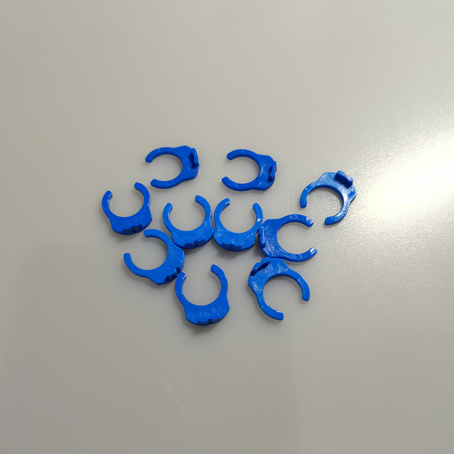 100Pcs 1/4 "3/8" ODท่อPEท่อสีฟ้าคลิปC-Ringท่อQuickเชื่อมต่อAquarium ROระบบReverse Osmosis
