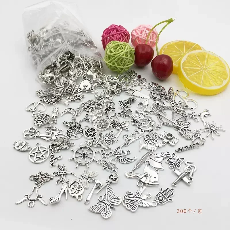 30/100pcs DIY ผสมการ์ตูนสัตว์ต้นไม้ Charms ลูกปัดสําหรับเครื่องประดับ DIY จี้สร้อยคอสร้อยข้อมืออุปกรณ์เสริม