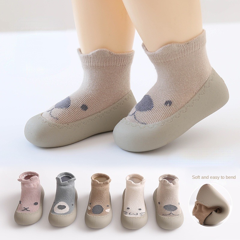 Zapatos de calcetines de dibujos animados para bebé, zapatillas de suela de goma suave, botines de bebé, primeros pasos
