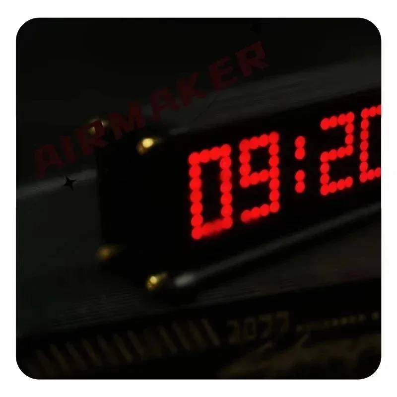 Desktop High-end Gift Clock To Send Boyfriend Good Product Clear Exquisite Aluminum Alloy Frosted Clock