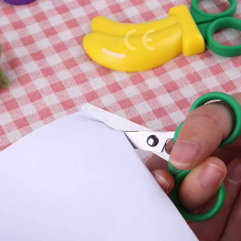 Fniiva 1pc crianças tesoura em forma de frutas tesoura de segurança para crianças diy artesanal ferramenta de corte de papel
