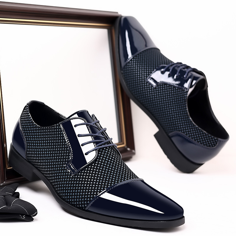 Tendência clássico masculino vestido sapatos para homens oxfords sapatos de couro patente rendas até formal couro preto festa de casamento shoes2023