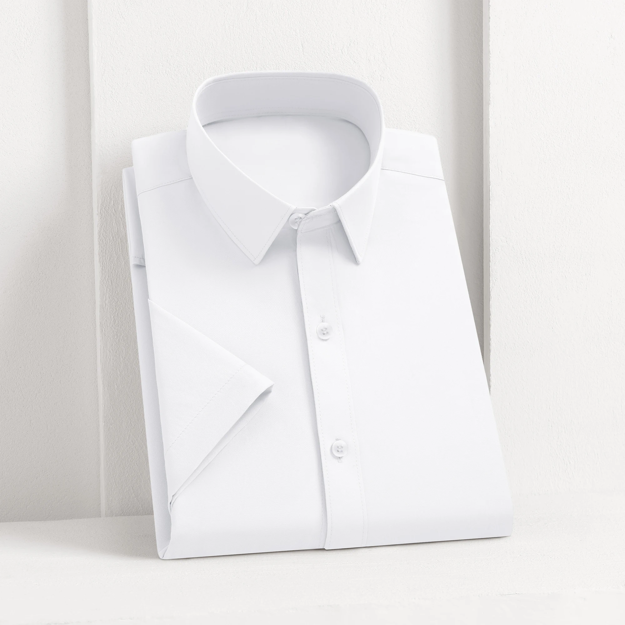 Camicia a maniche corte tinta unita casual da uomo nuova per la moda estiva senza stiratura Top comodo e versatile