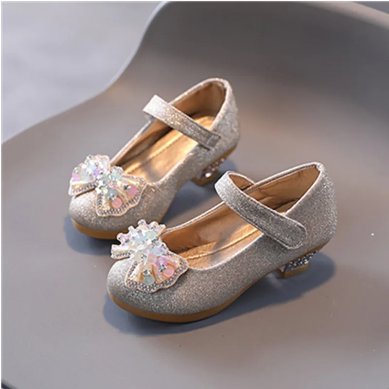 Crianças sapato de couro doce princesa sapatos para meninas com strass bowtie moda versátil sapatos infantis com saltos para festa