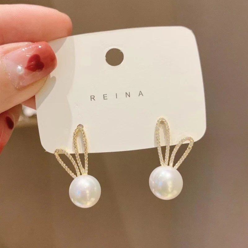 Женские серьги-подвески в виде цветущей бабочки из акриловой эмали