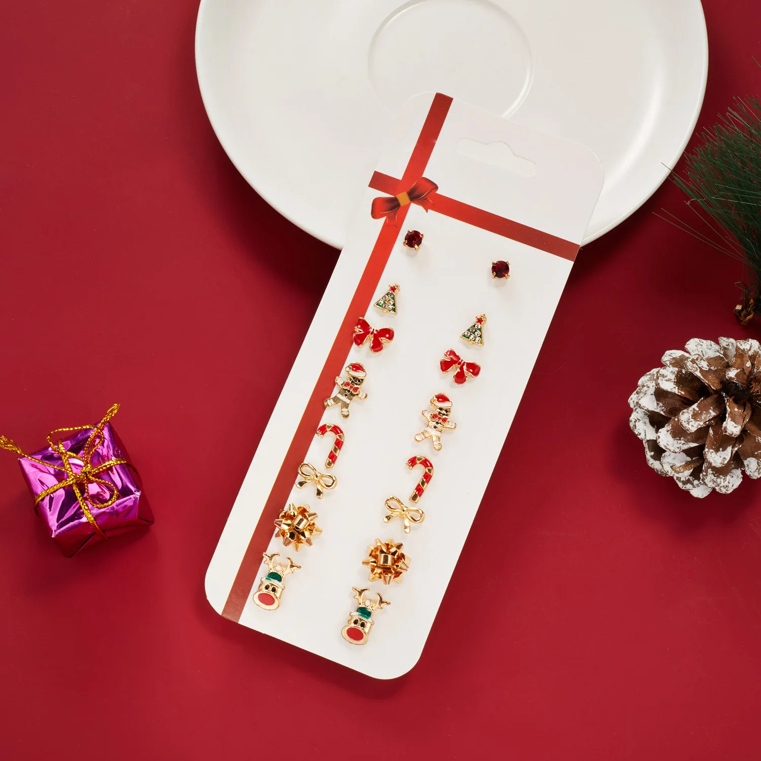 1Set anting-anting kombinasi pohon Natal mutiara, setelan anting-anting kartu kepribadian modis 8 pasang
