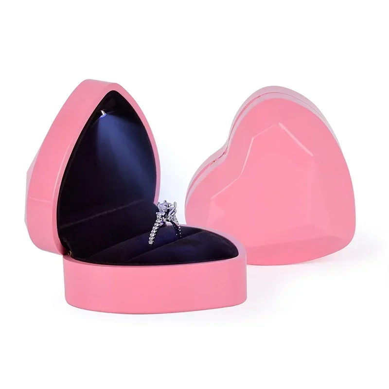 Creative Heart Shaped ไฟ LED กล่องเครื่องประดับ High-end ข้อเสนอสารภาพแหวนกล่องเครื่องประดับกล่องจี้