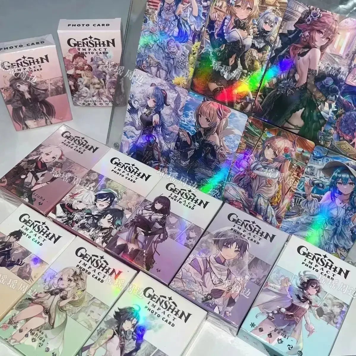 Nouveau 50 pièces/ensemble Anime Genshin Impact carte d'impression Double face focalors Furina Wriothesley Neuvillette Charlotte cartes Laser