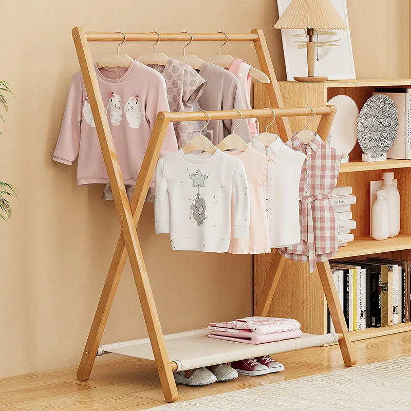 Estante colgante montado en el suelo, estante de almacenamiento para el baño, soporte plegable, diseño Simple y elegante, tendedero de ropa pequeño para dormitorio