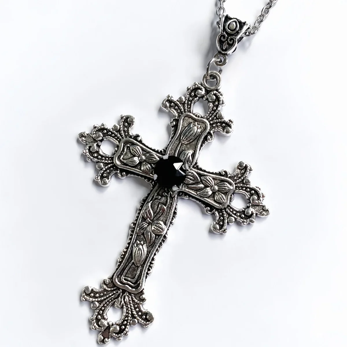 Collane con ciondolo croce grande in cristallo punk per donna uomo Collane a catena con clavicola croce irregolare gotica Gioielli estetici