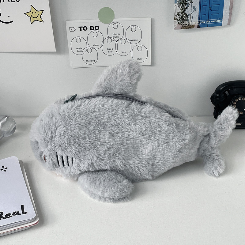 ขนาดใหญ่ความจุปากกากระเป๋าเครื่องเขียนกล่องเก็บน่ารักตุ๊กตา Ocean Shark ดินสอแบบพกพากระเป๋าเครื่องสําอางอุปกรณ์สํานักงานโรงเรียน
