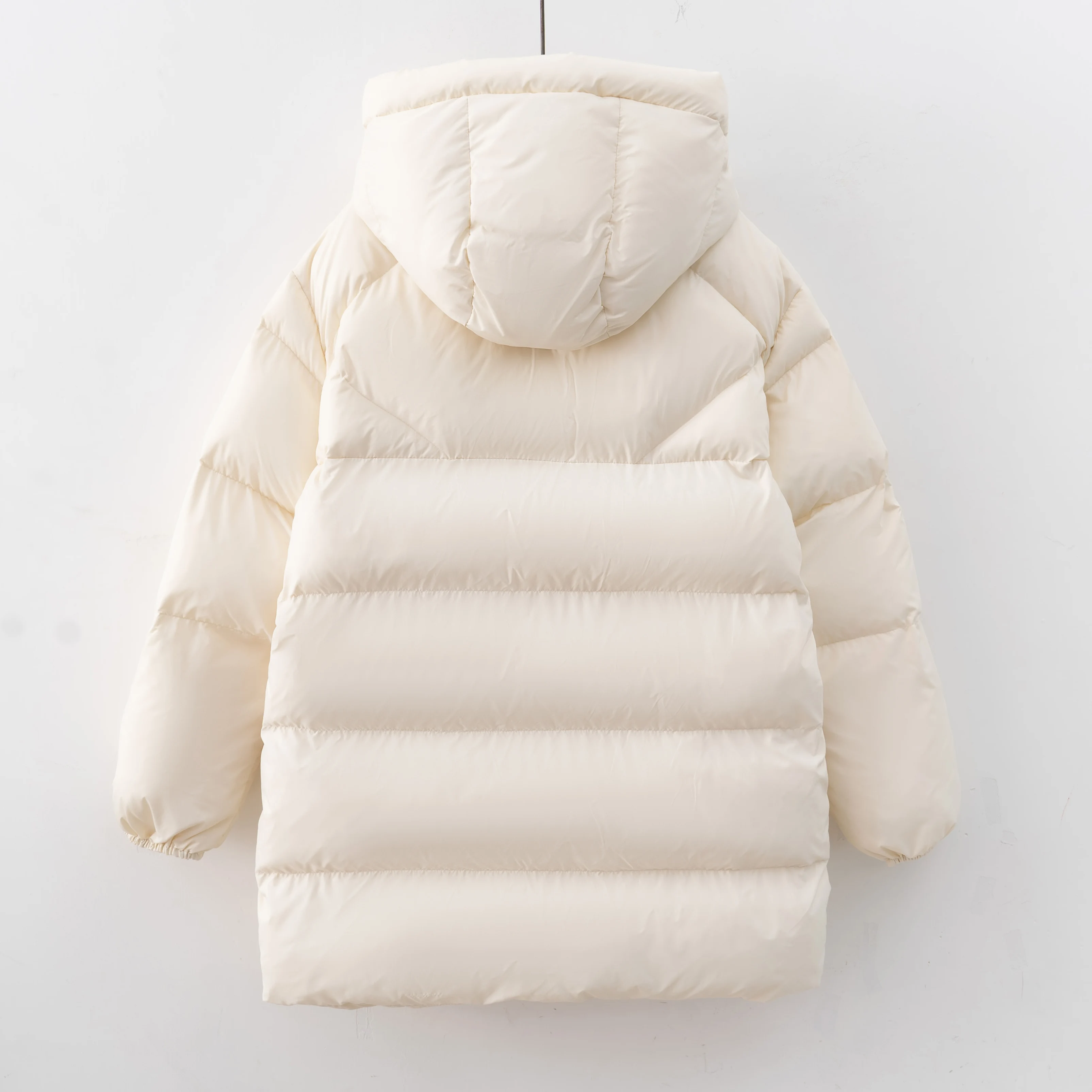 2025 ผู้หญิงฤดูหนาวเสื้อแจ็คเก็ตสไตล์หนา WARM Fluff Parka หญิงกันน้ํา Outerware Coat ใหม่ร้อน