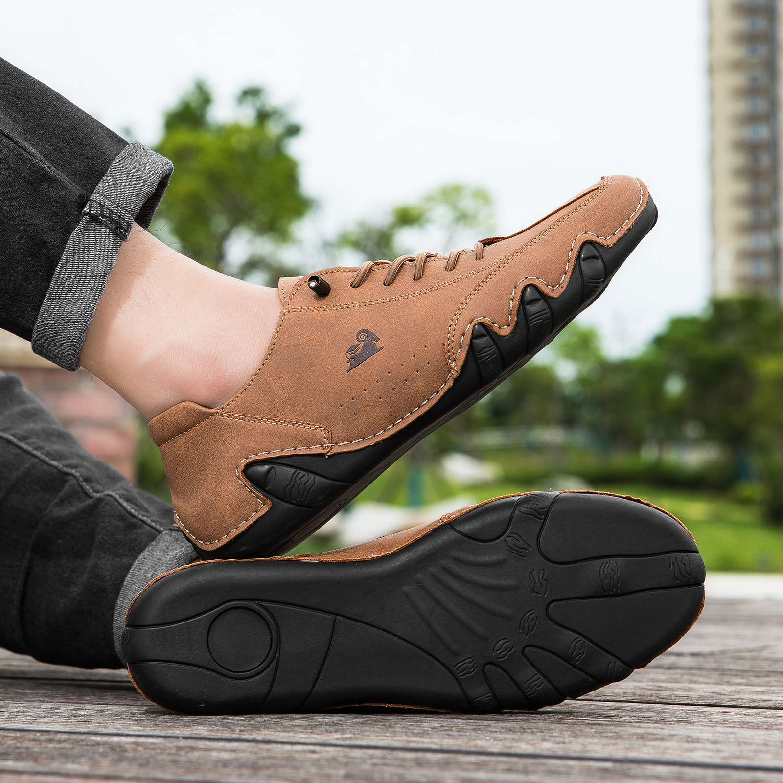 รองเท้าผู้ชาย Four Season ใหม่ PLUS ขนาดรองเท้าสบายๆแฟชั่น Low-Top Soft Sole Breathable รองเท้ากลางแจ้งผู้ชายกีฬารองเท้า