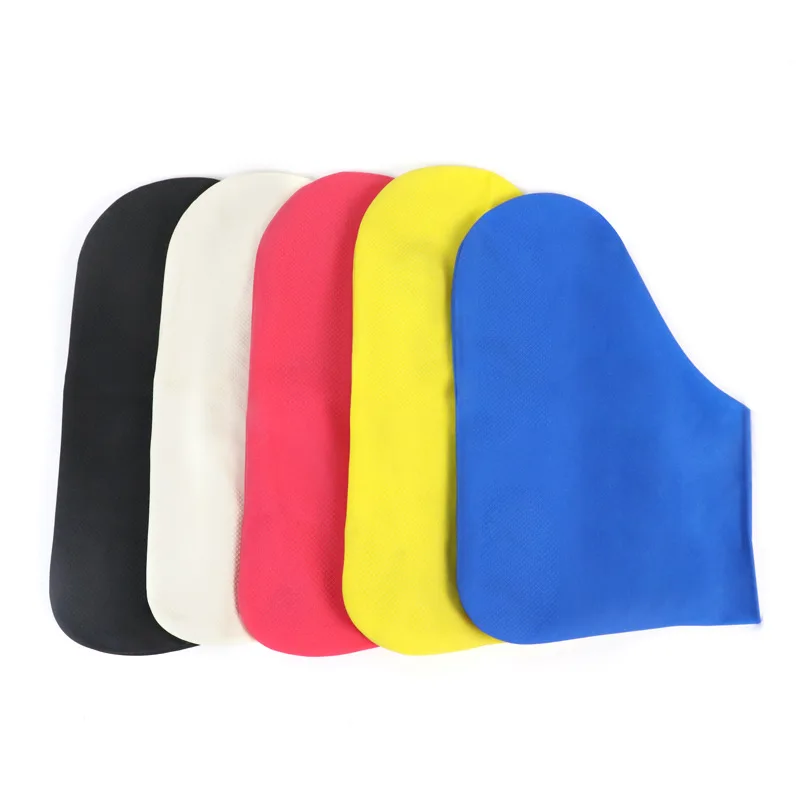 Copriscarpe elastico impermeabile Stivali da pioggia da esterno Copriscarpe antipioggia antiscivolo in silicone Copriscarpe portatile in lattice di metà ispessito in PVC