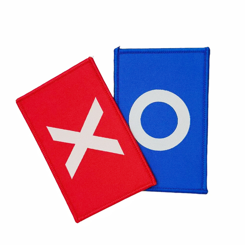 Insignia de Cosplay de Calamari de Halloween con Pin TV SG2 jugadores de jefe de Corea 10,5*6,5 CM accesorios XO rojo azul accesorios de juego trajes