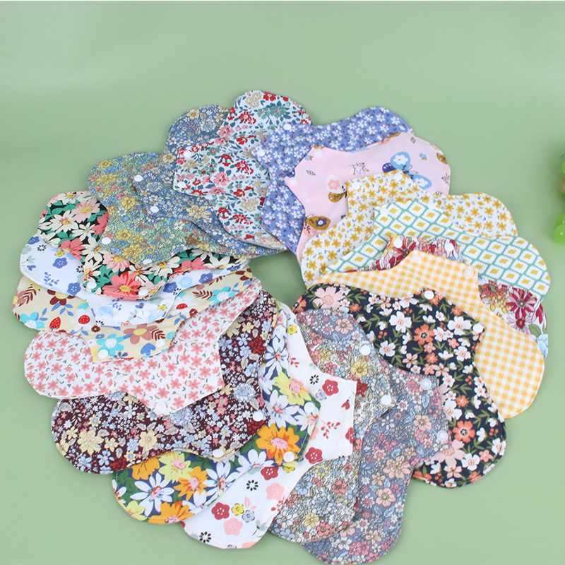 18*18ซม. ผ้าอนามัยแบบซักได้แผ่นซับทำจากขนแกะกราฟีนดูดซับได้ทุกวันแผ่นซับอนามัยผ้าฝ้ายสำหรับประจำเดือน