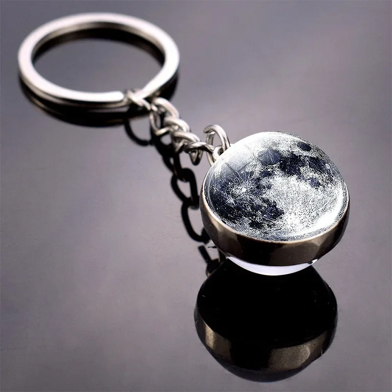 เรืองแสงใน Dark Multicolor Galaxy Galaxy พวงกุญแจจักรวาล Key Chain ด้านนอกดาราศาสตร์เครื่องประดับแก้วบอลพวงกุญแจ